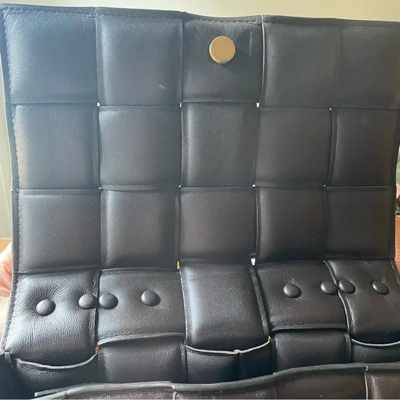 HOST PICK⭐️BOTTEGA VENETA CHAIN CASSETTE BAG -Padded lambskin leather-DARK BROWN - Picture 6 of 16